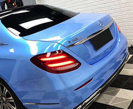 High Gloss Miami Blue Car Wrap Film Tahan Terhadap Abrasi Tebal Perekat 30µm
