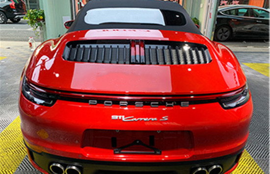 Film Bungkus Mobil Chrome Merah Gelembung Gelembung Bebas Tahan Gores
