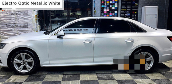 Audi Electro Optic Metallic White Car Wrap Film Rilis Udara Dapat Digeser